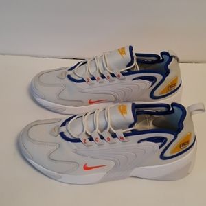 NIKE ZOOM 2K TRIANER